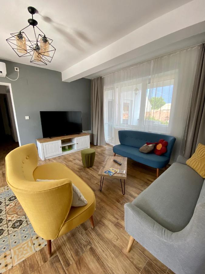 Dominic Apartment Unirii Square Тимишоара Екстериор снимка